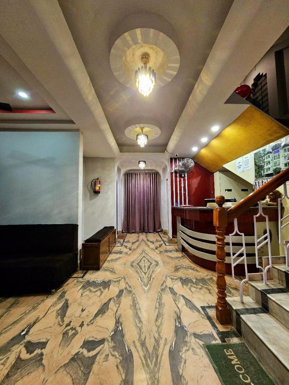Hotel Vishal Сіліґурі Екстер'єр фото