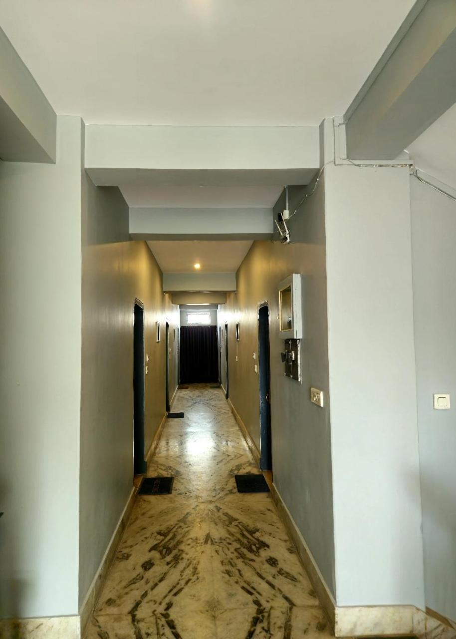 Hotel Vishal Сіліґурі Екстер'єр фото