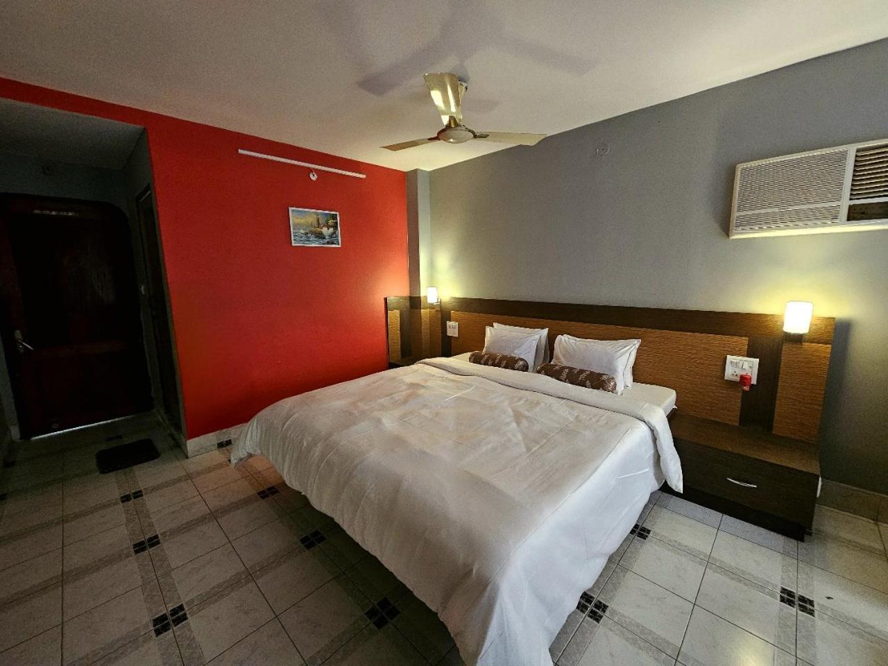 Hotel Vishal Сіліґурі Екстер'єр фото